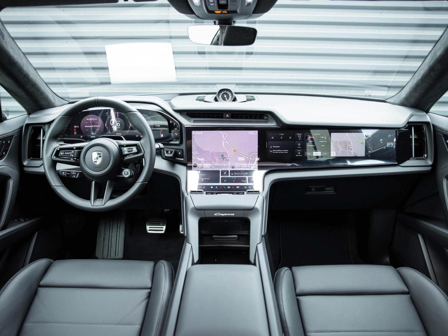 PORSCHE CAYENNE TURBO