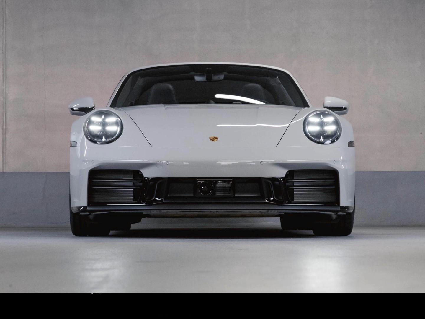 PORSCHE 911 TARGA 4 S