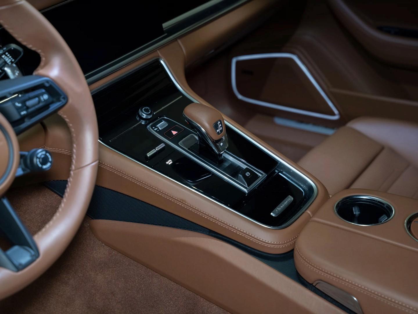 PORSCHE PANAMERA 4S