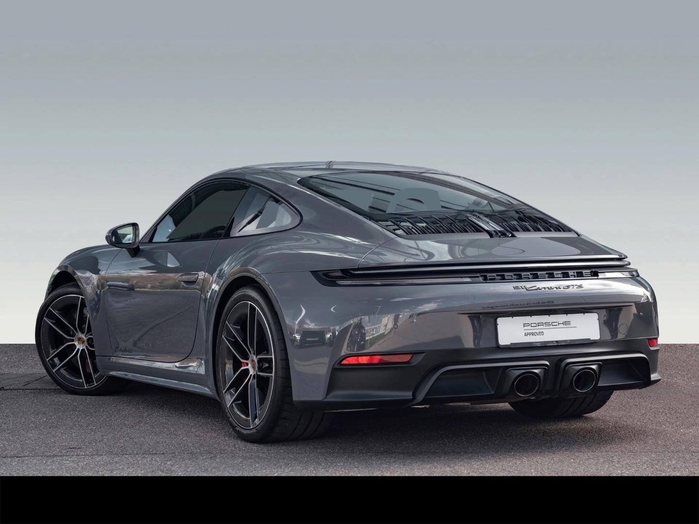 PORSCHE 911 CARRERA GTS