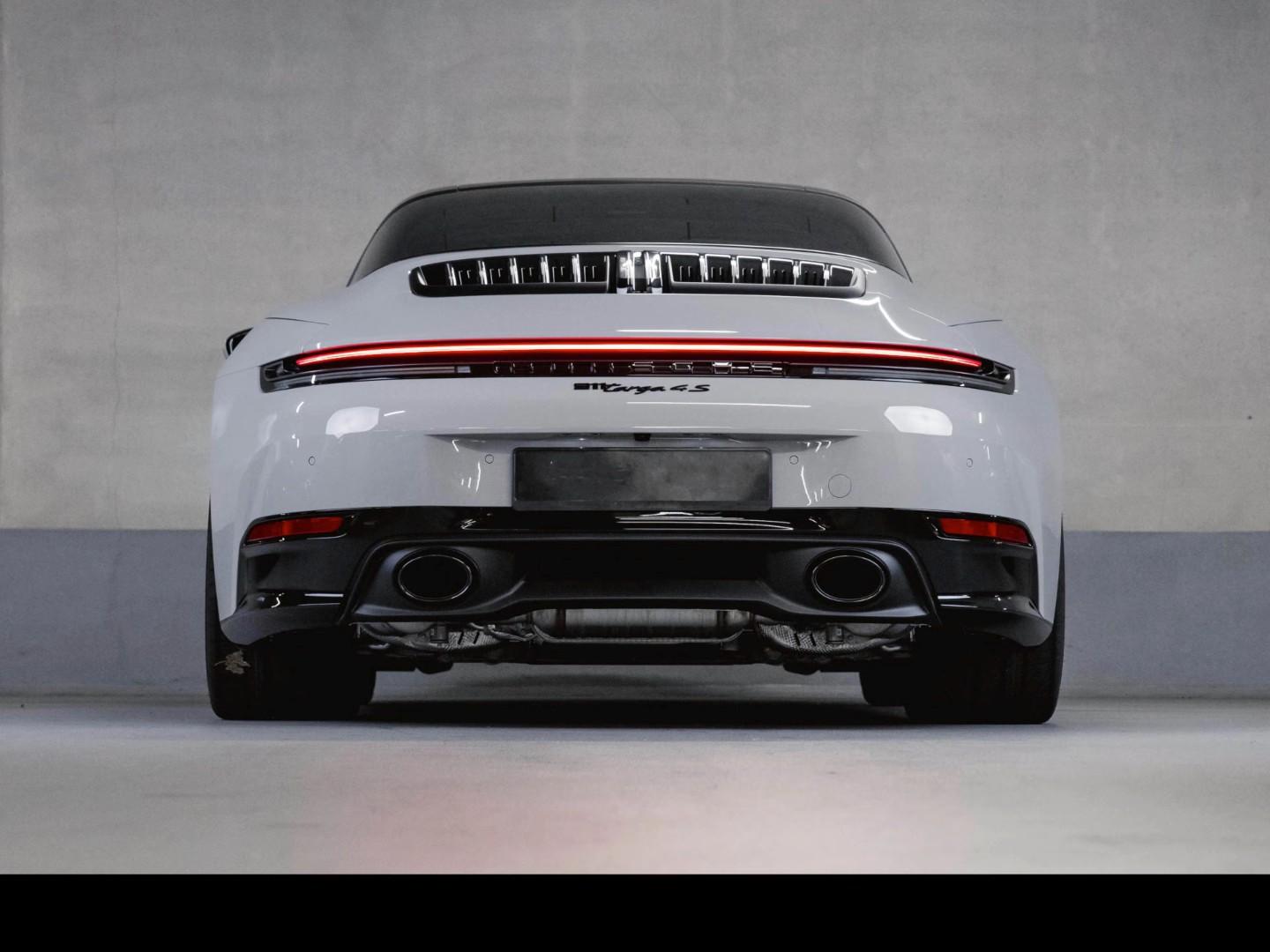 PORSCHE 911 TARGA 4 S
