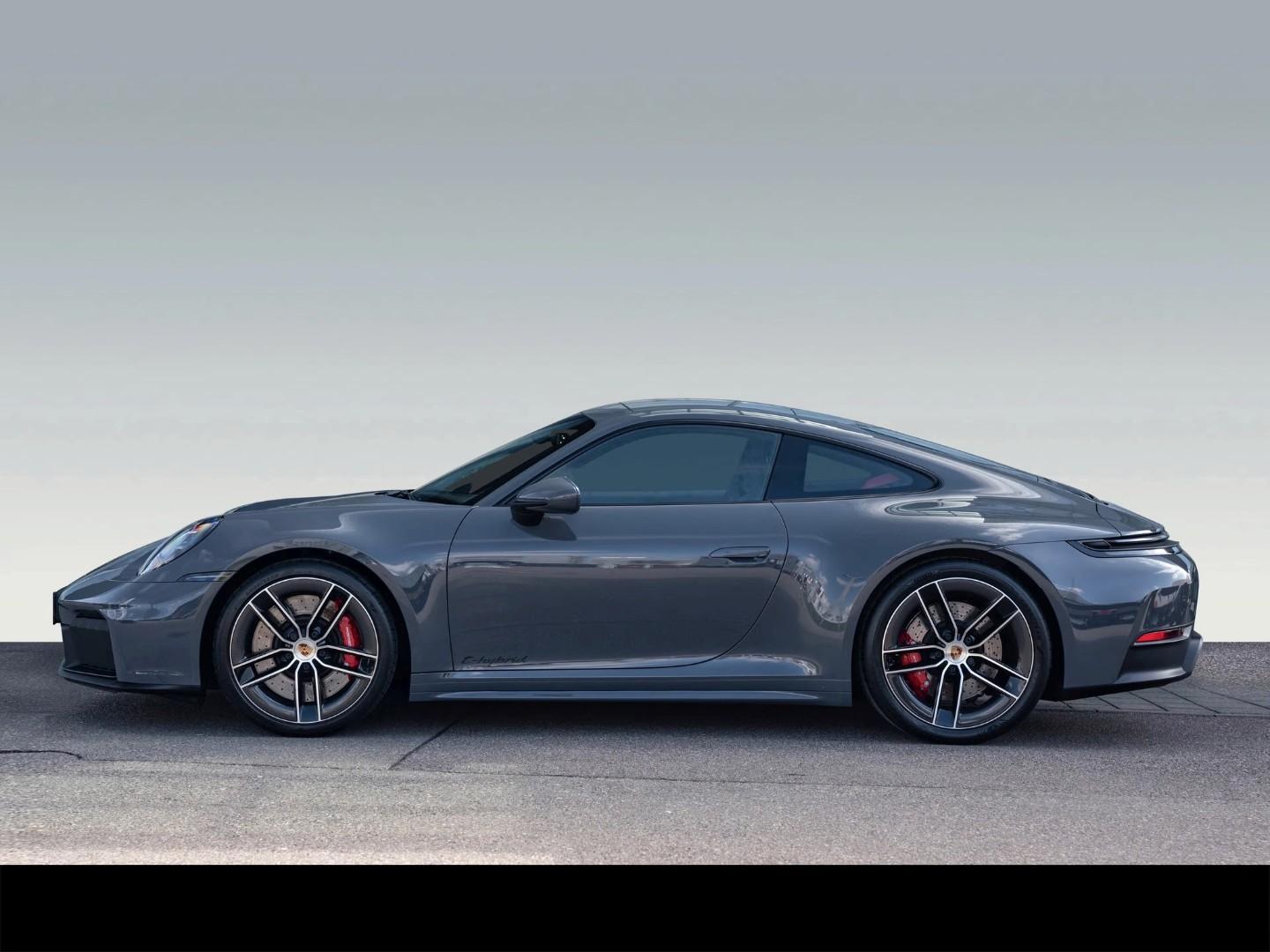 PORSCHE 911 CARRERA GTS