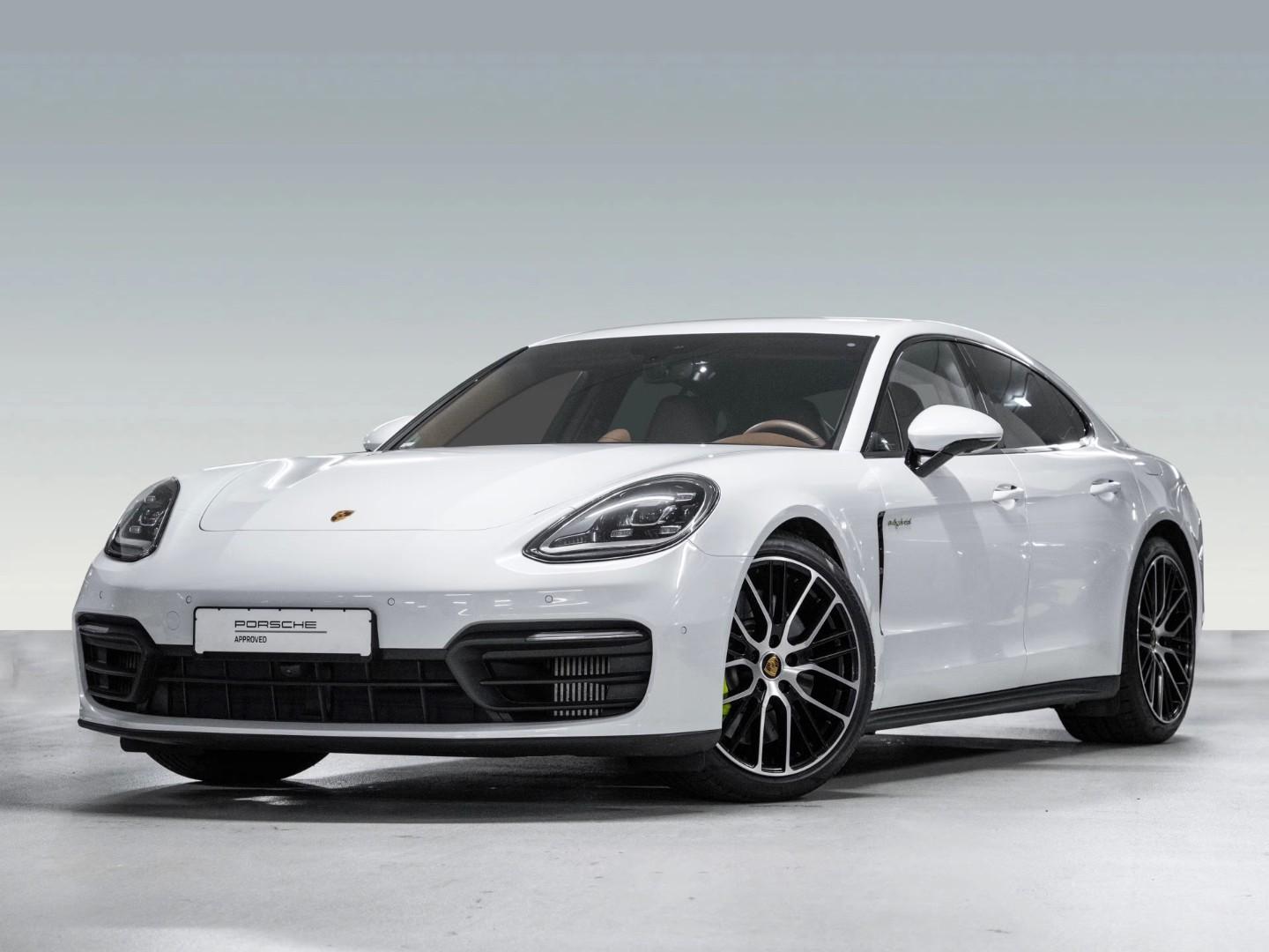 PORSCHE PANAMERA 4S