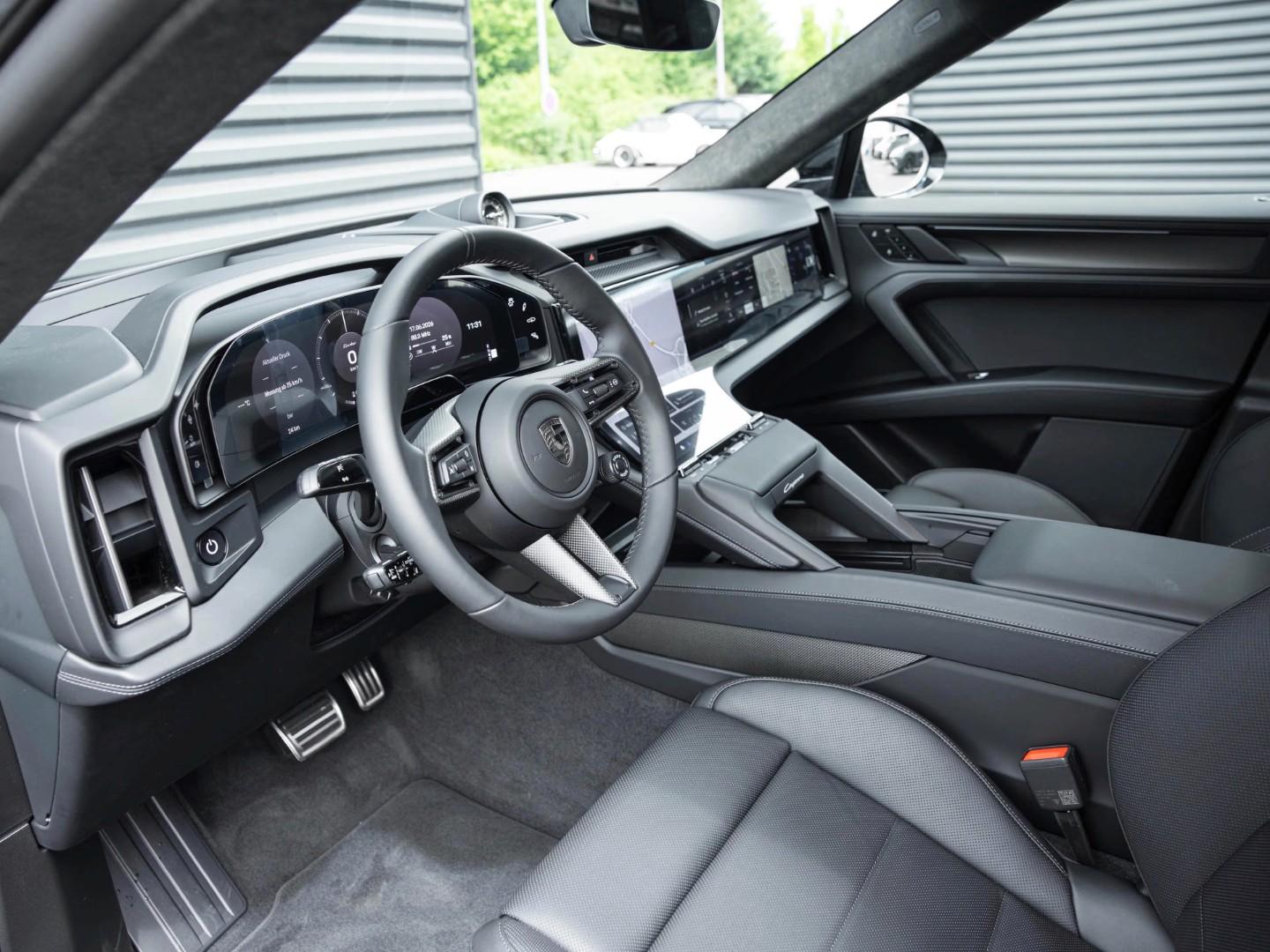 PORSCHE CAYENNE TURBO