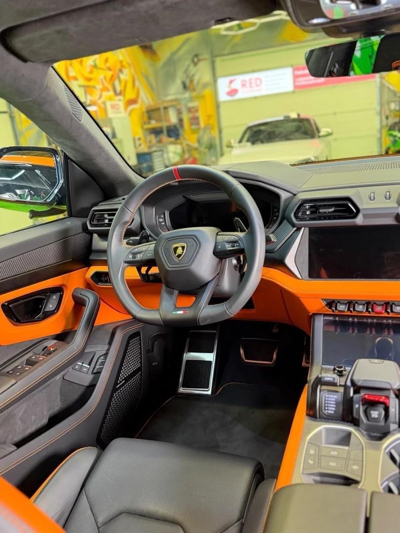 Lamborghini Urus SE 2025 portocaliu metalizat – foto 10